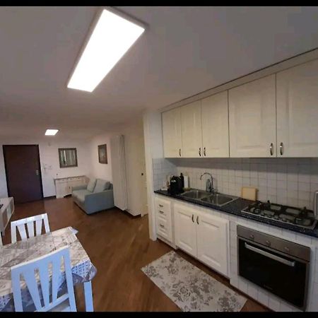 Dimora Emilia Apartment Lecce Bagian luar foto